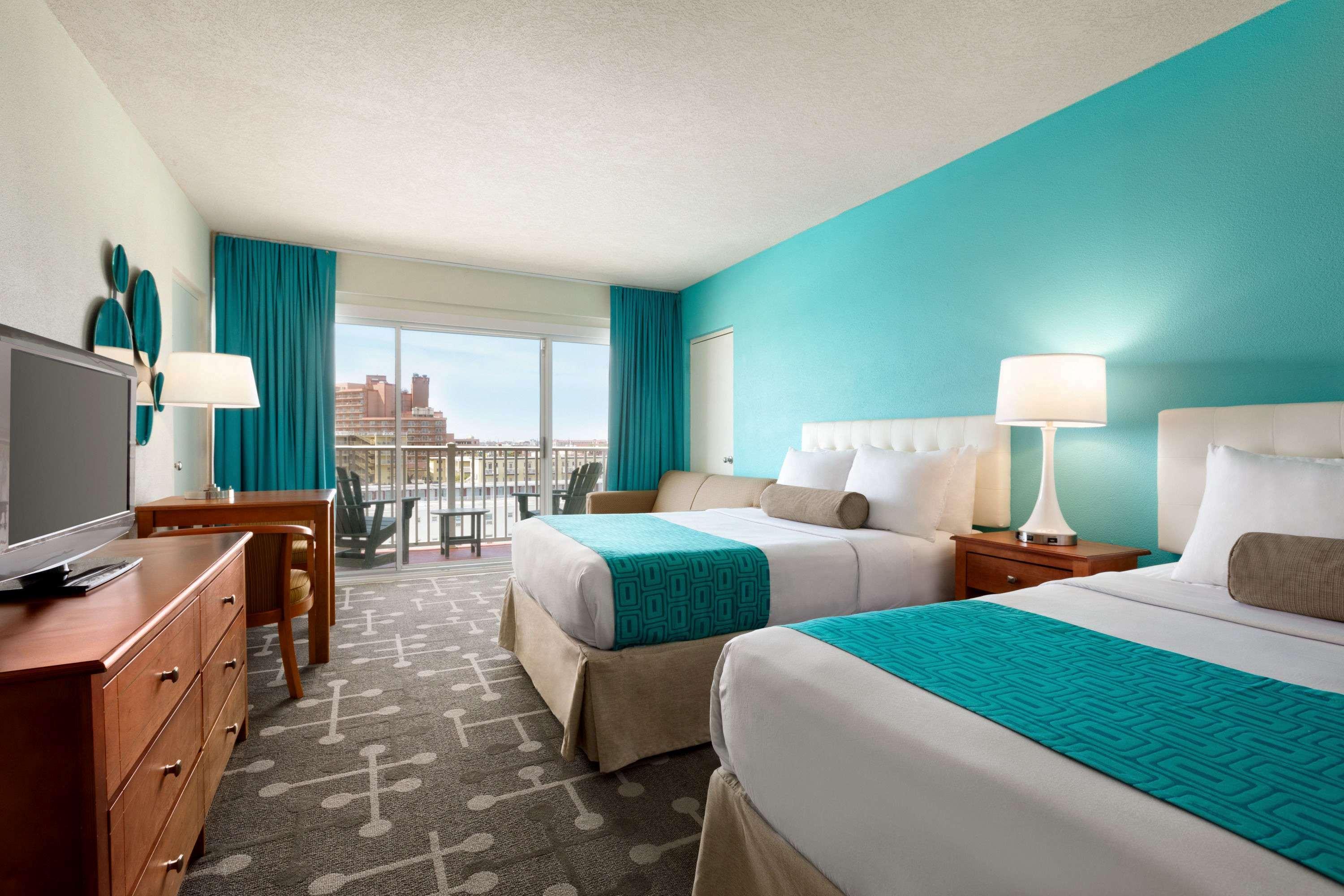 Howard Johnson By Wyndham Ocean City Oceanfront Екстер'єр фото