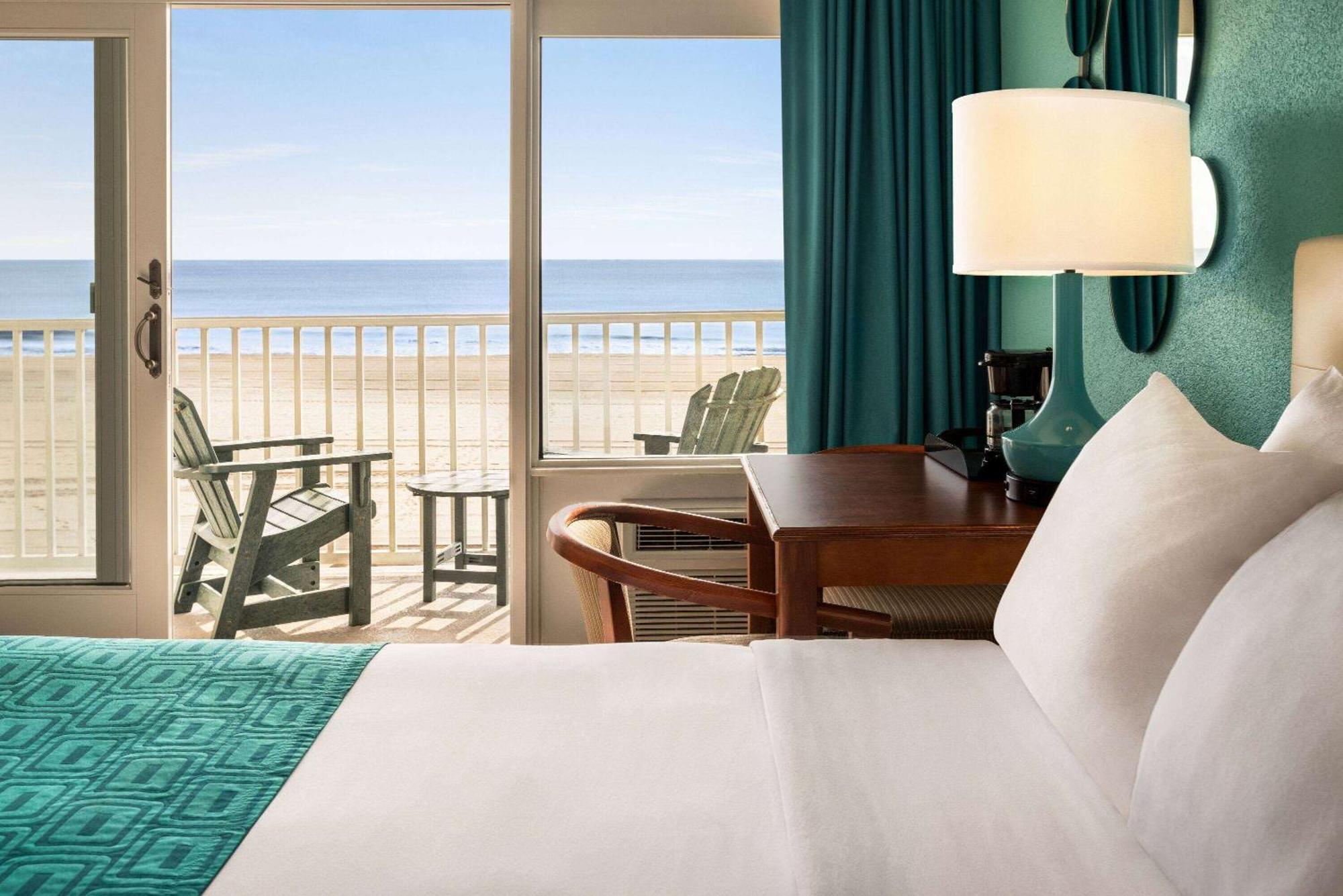 Howard Johnson By Wyndham Ocean City Oceanfront Екстер'єр фото