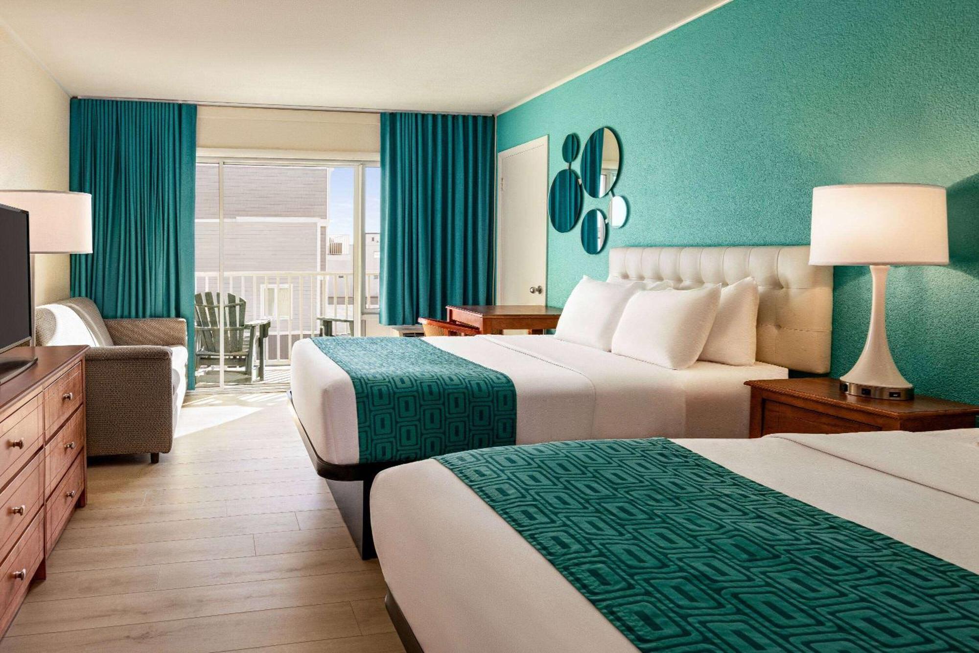 Howard Johnson By Wyndham Ocean City Oceanfront Екстер'єр фото